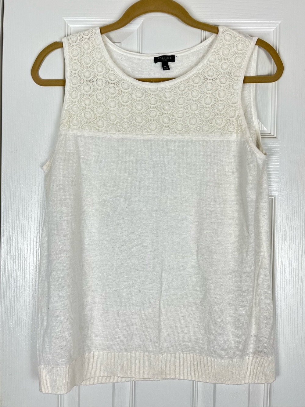 Talbots Petites Linen Sleeveless Cream/White Eyelet Knit Top Sz MP Coastal